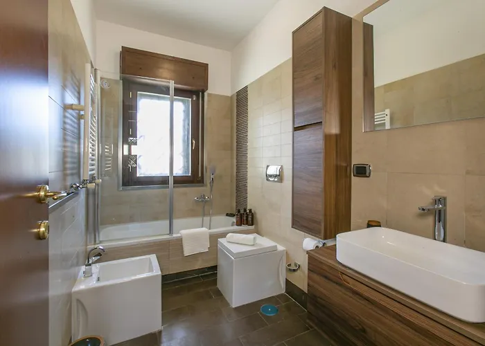 Casa Moderna Con Giardino דירה