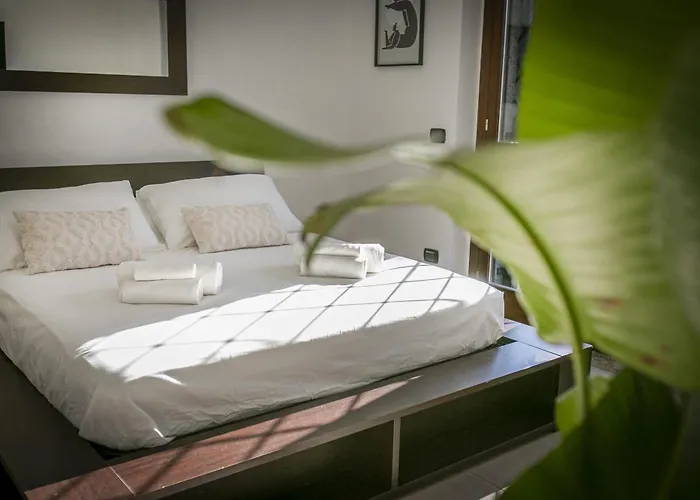 דירה Casa Moderna Con Giardino רומא